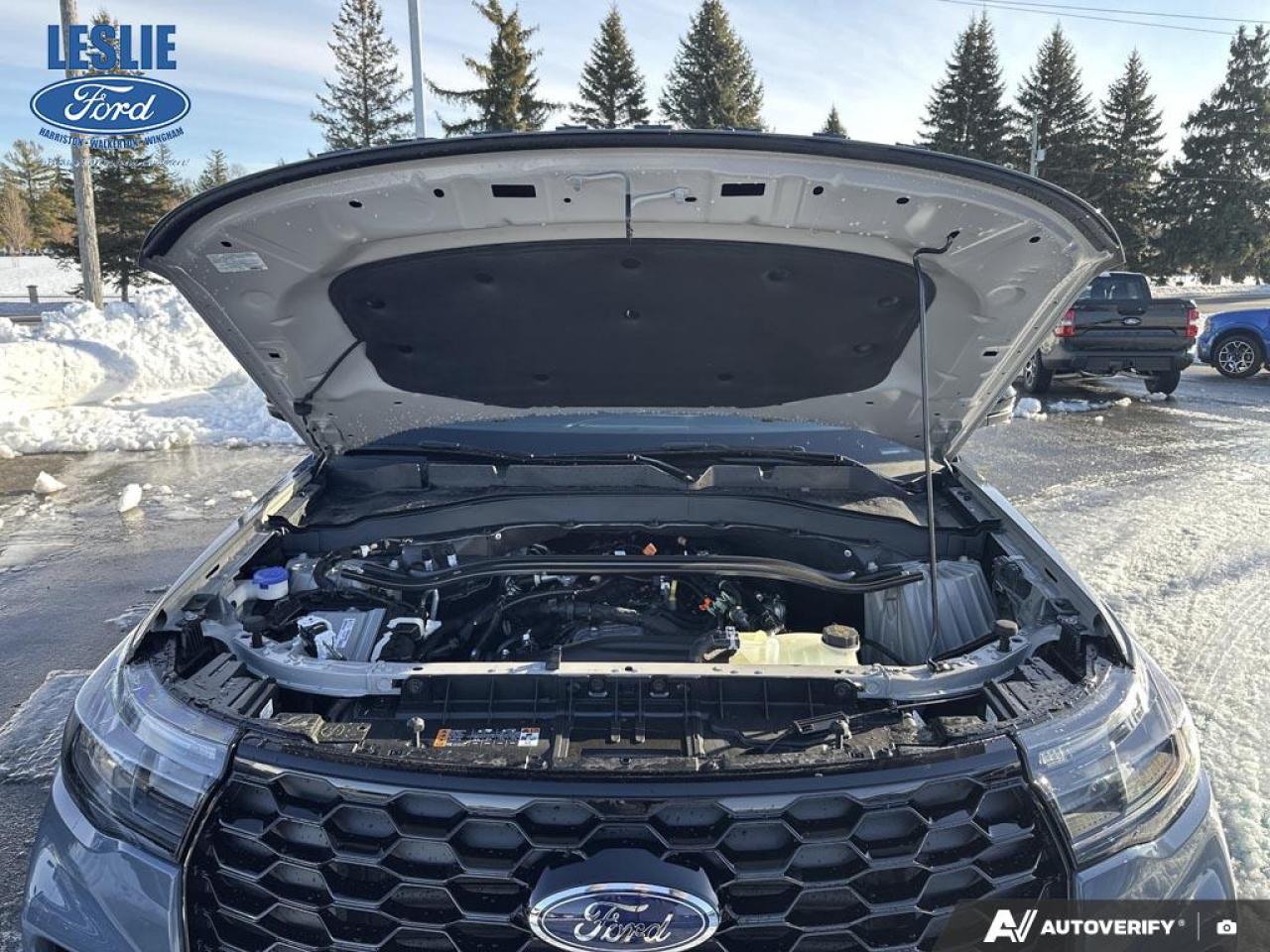 2026 Ford Explorer ST-Line 4WD Photo