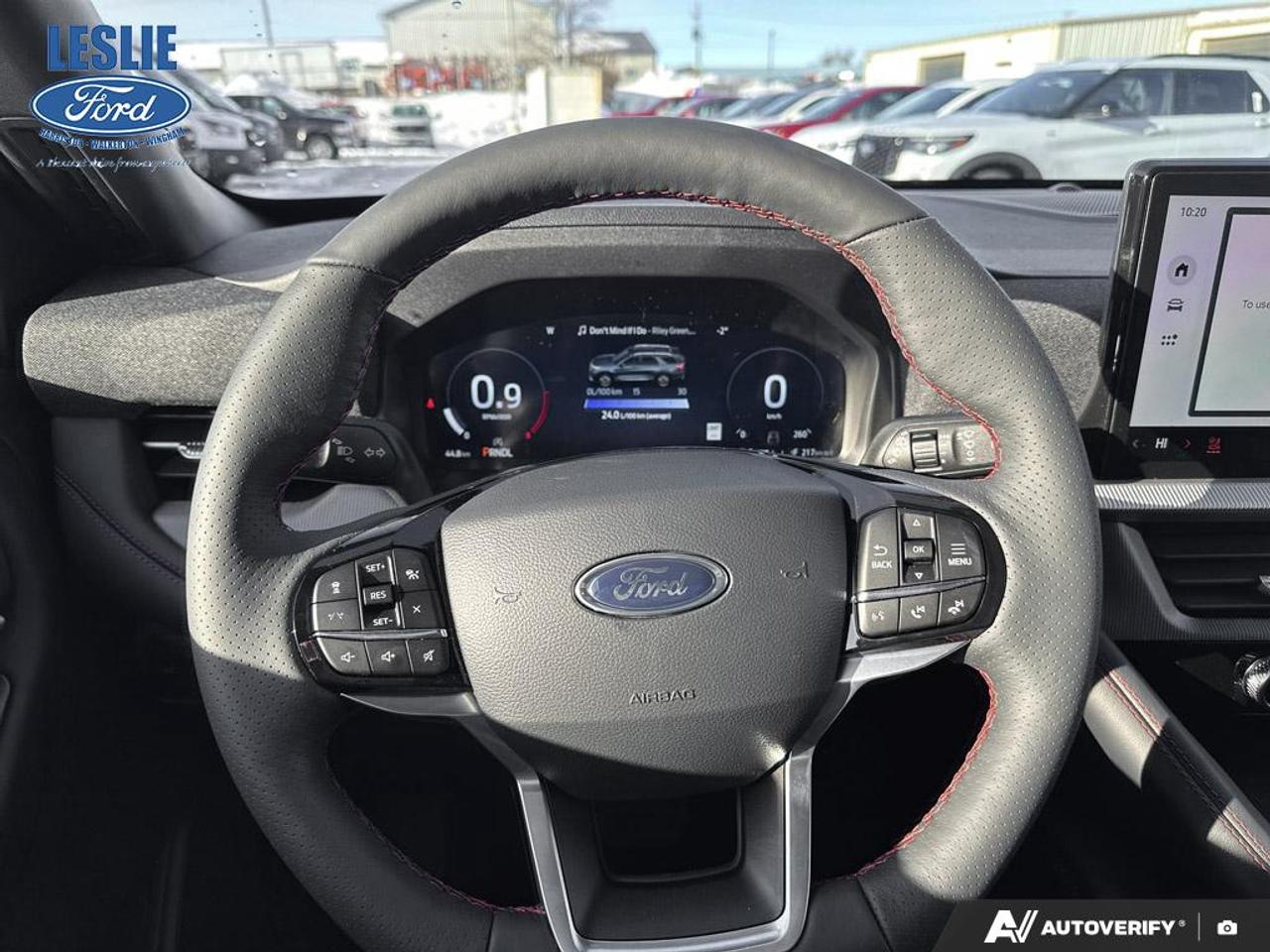 2026 Ford Explorer ST-Line 4WD Photo