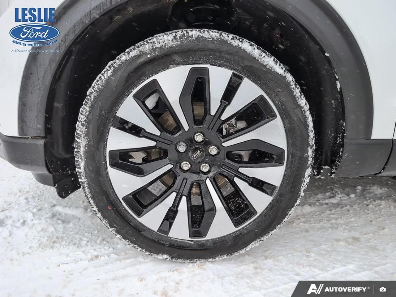 2026 Ford Explorer Platinum 4WD Photo