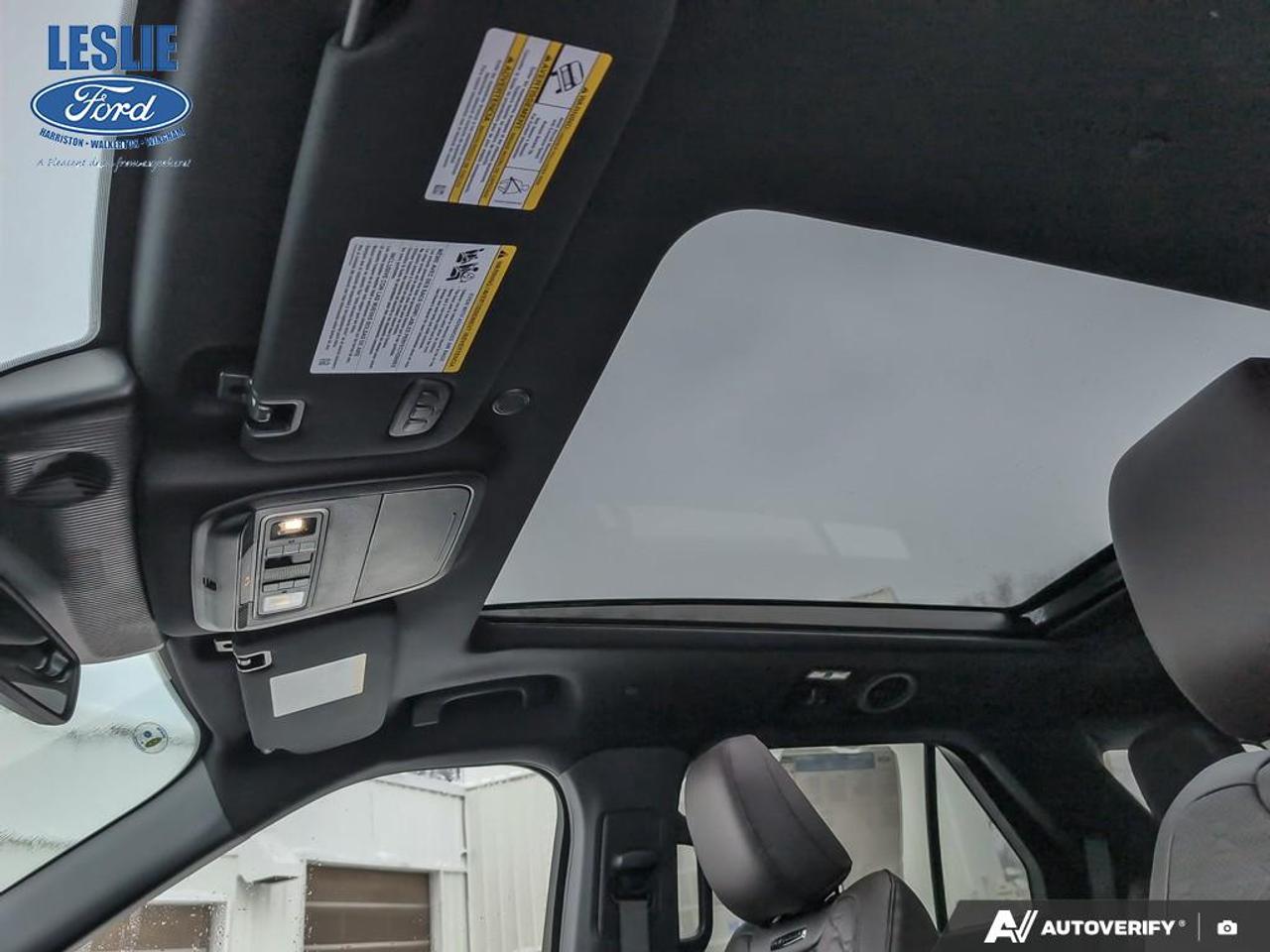 2026 Ford Explorer Platinum 4WD Photo