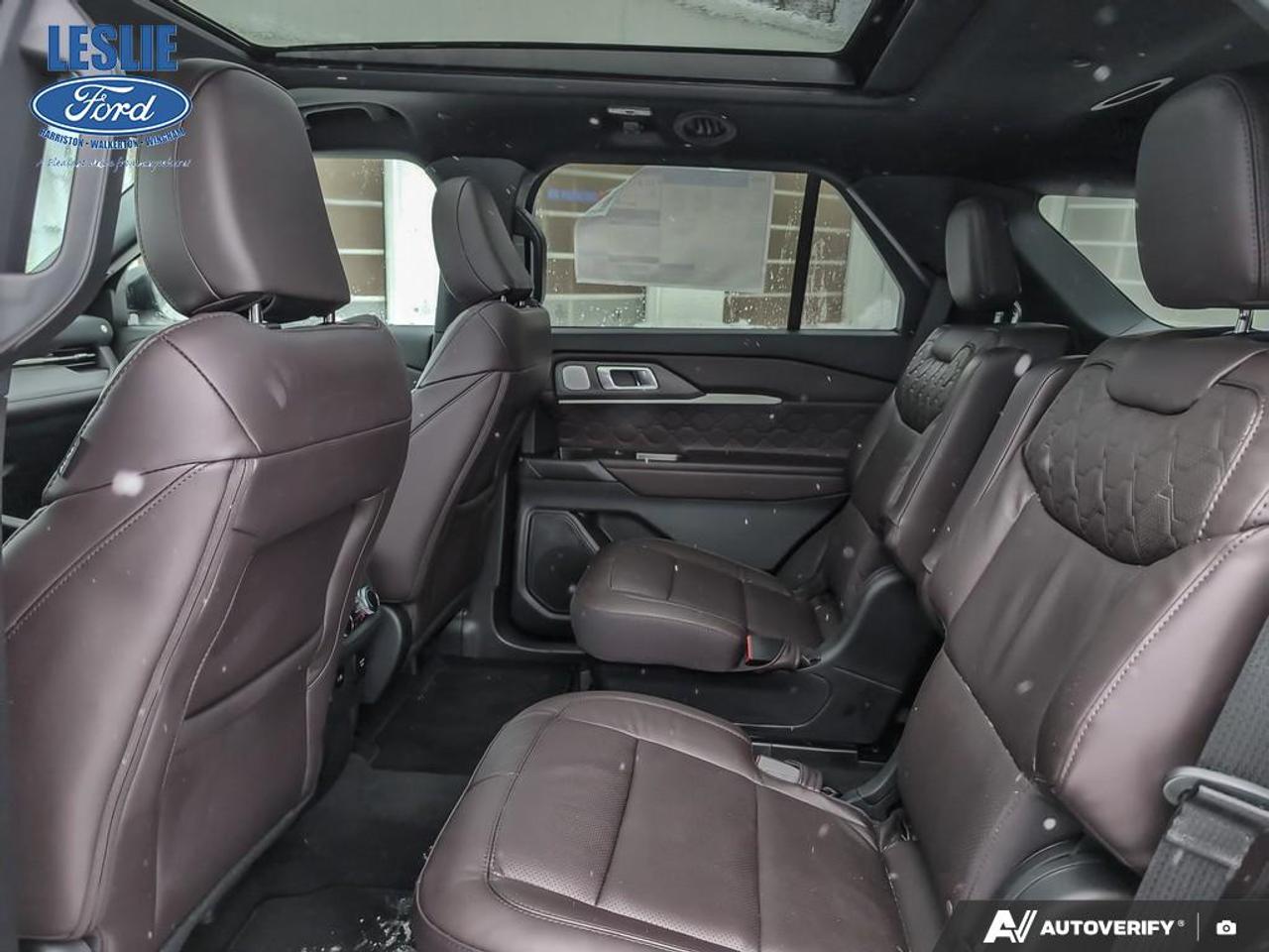 2026 Ford Explorer Platinum 4WD Photo