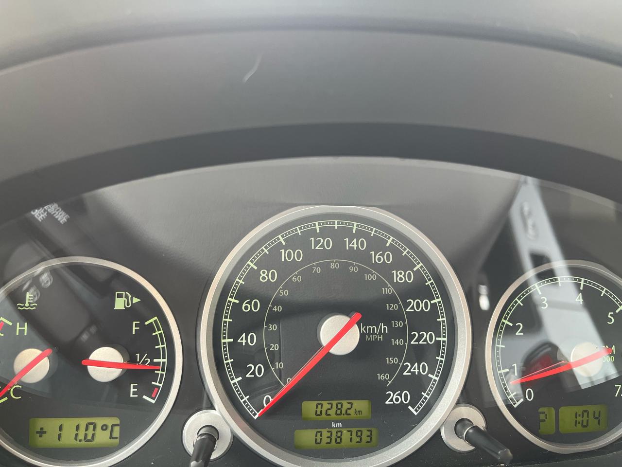 2005 Chrysler Crossfire ROADSTER -CONVERTIBLE LIMITED-YES,…..ONLY 38,793KMS!!! - Photo #23