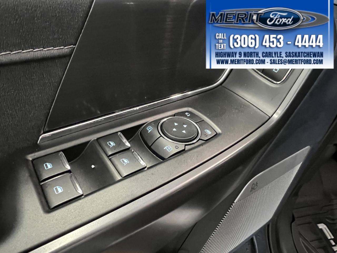 2025 Ford F-150 Lariat Photo5