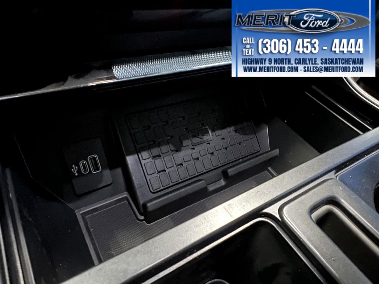 2025 Ford F-150 Lariat Photo5