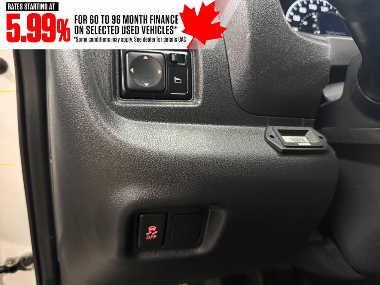 2018 Nissan Versa NOTE SV CVT Photo