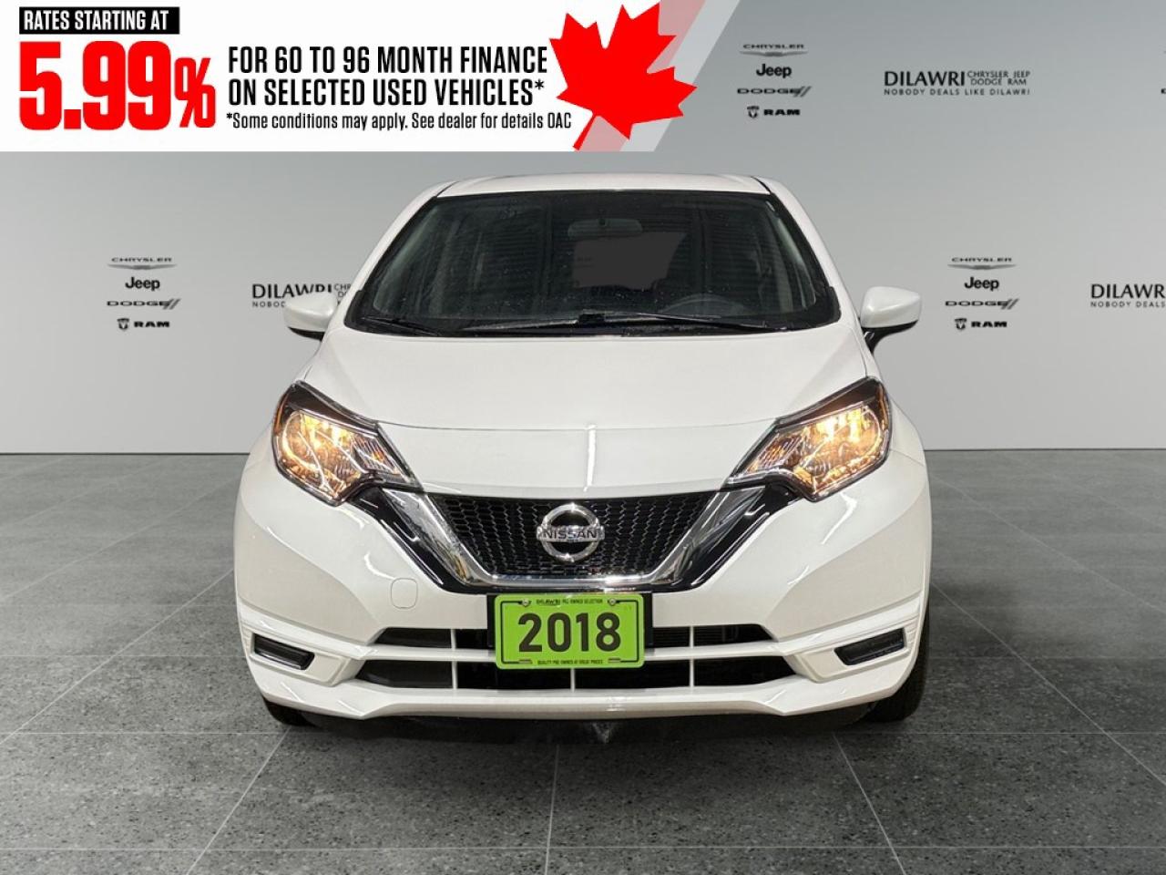 2018 Nissan Versa NOTE SV CVT Photo