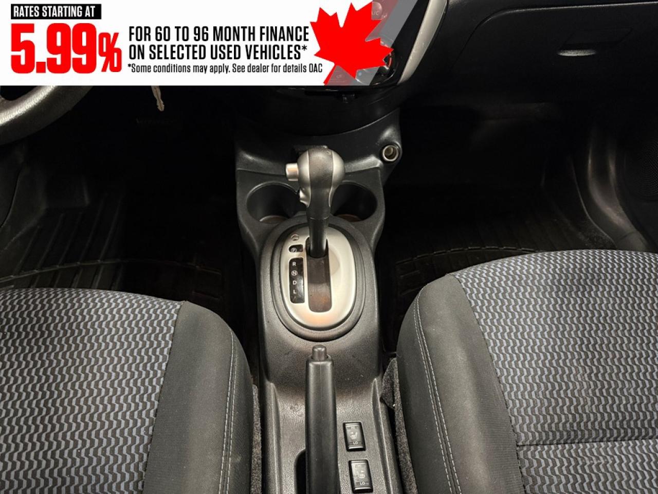 2018 Nissan Versa NOTE SV CVT Photo