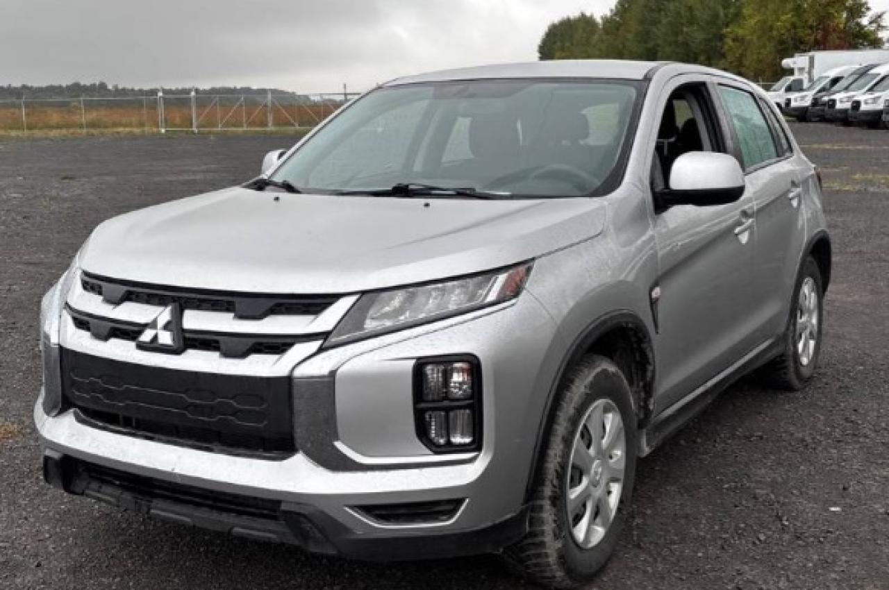 Used 2023 Mitsubishi RVR ES AWC for sale in Orléans, ON