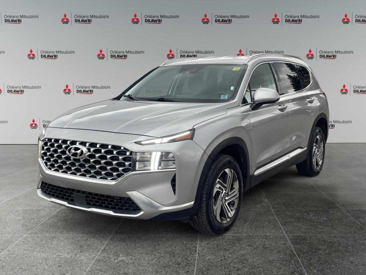 Used 2023 Hyundai Santa Fe Preferred AWD for sale in Orléans, ON