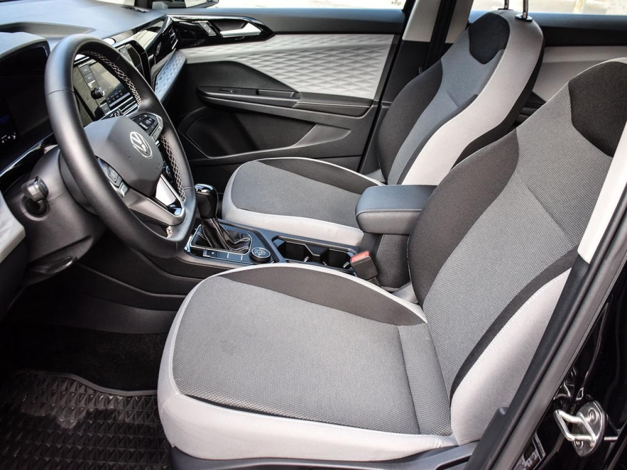 2024 Volkswagen Taos Trendline |TRENDLINE|4MOTIONAWD|HSEAT|BSPOT|7.0TOUCH|1.5T| Photo