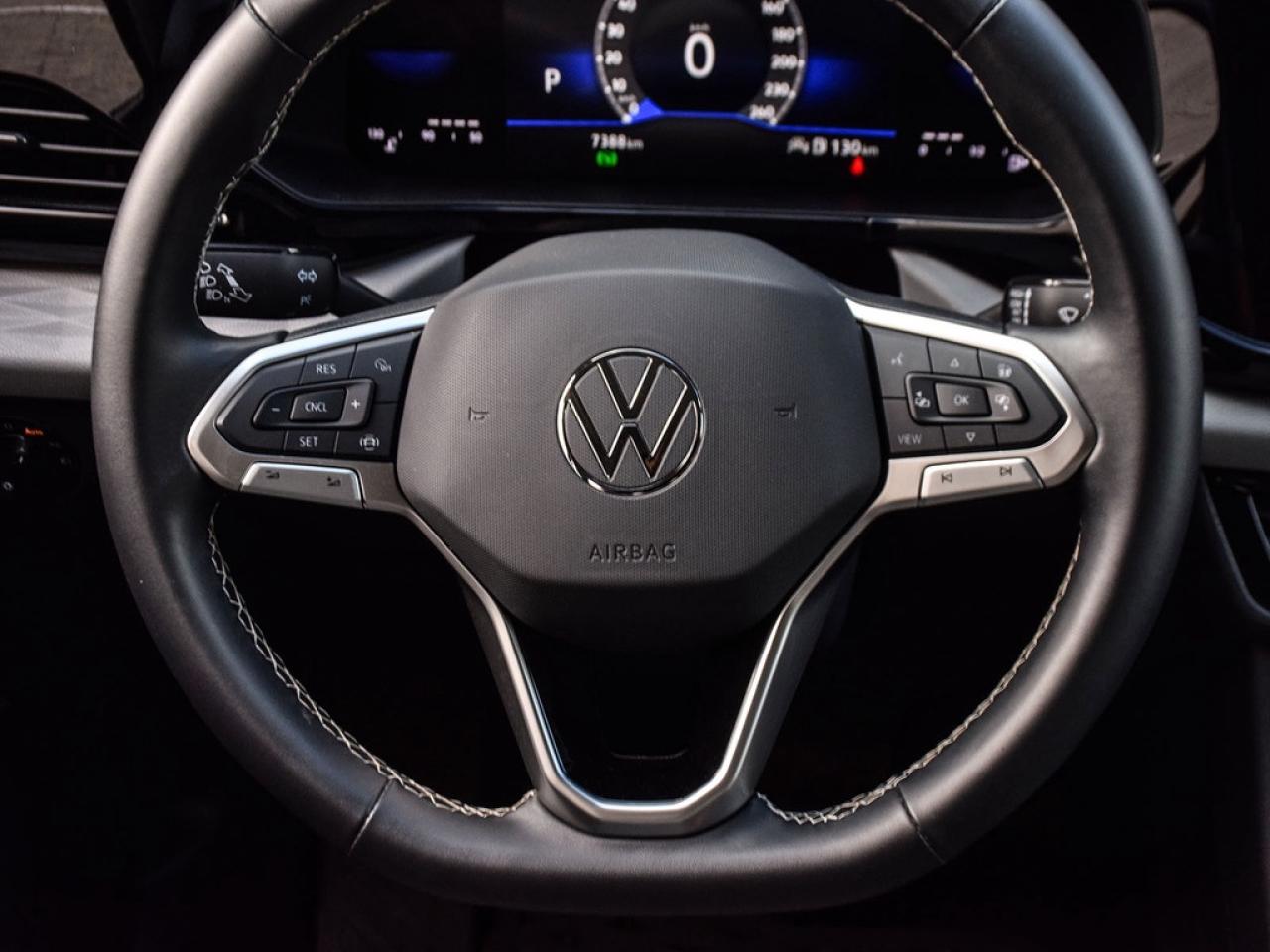 2024 Volkswagen Taos Trendline |TRENDLINE|4MOTIONAWD|HSEAT|BSPOT|7.0TOUCH|1.5T| Photo