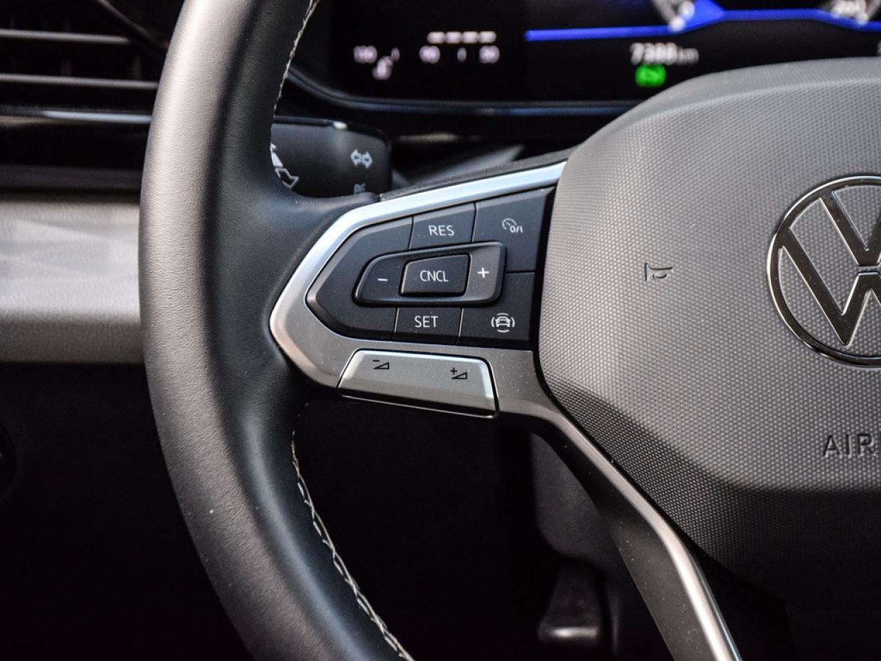 2024 Volkswagen Taos Trendline |TRENDLINE|4MOTIONAWD|HSEAT|BSPOT|7.0TOUCH|1.5T| Photo