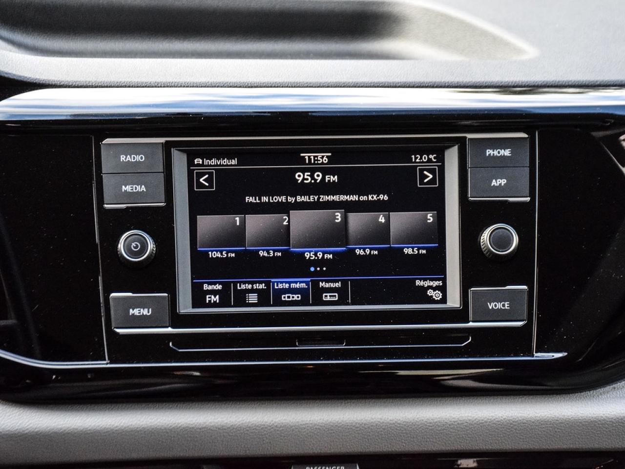 2024 Volkswagen Taos Trendline |TRENDLINE|4MOTIONAWD|HSEAT|BSPOT|7.0TOUCH|1.5T| Photo