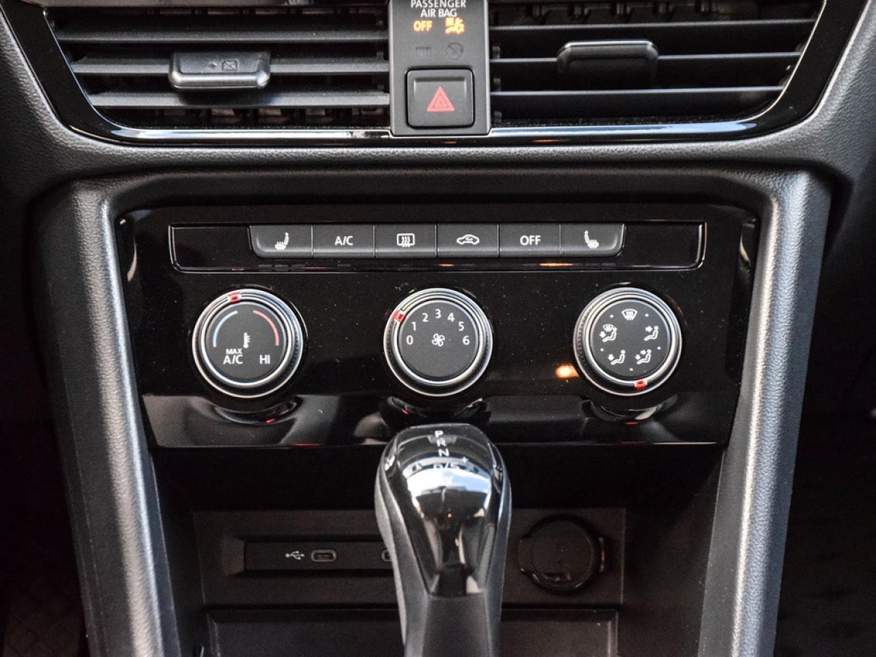 2024 Volkswagen Taos Trendline |TRENDLINE|4MOTIONAWD|HSEAT|BSPOT|7.0TOUCH|1.5T| Photo