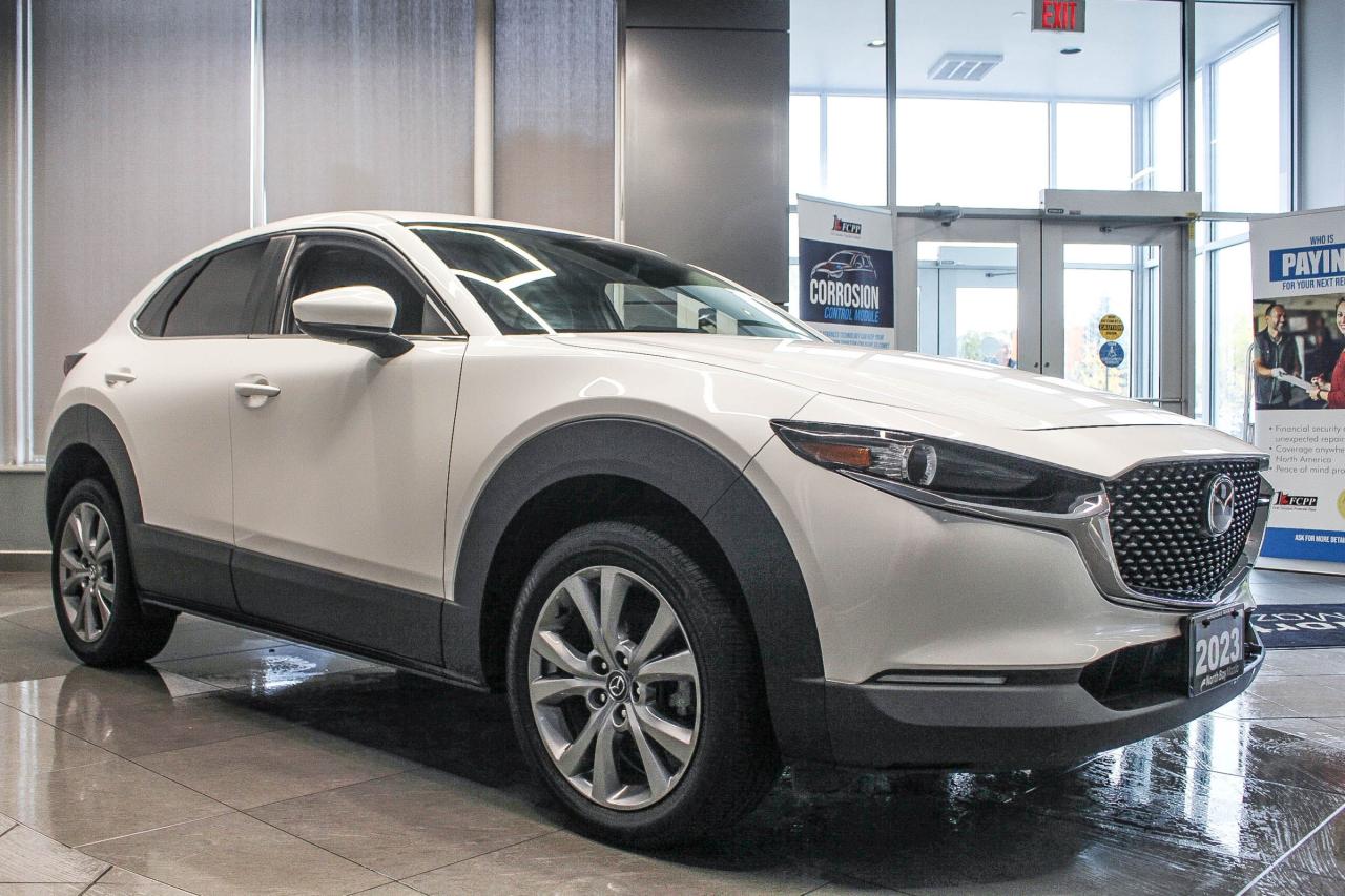 2023 Mazda CX-30 GS HEATED FRONT SEATS - HEATED STEERING WHEEL - APPLE CARPLAY AND ANDROID AUTO Photo3