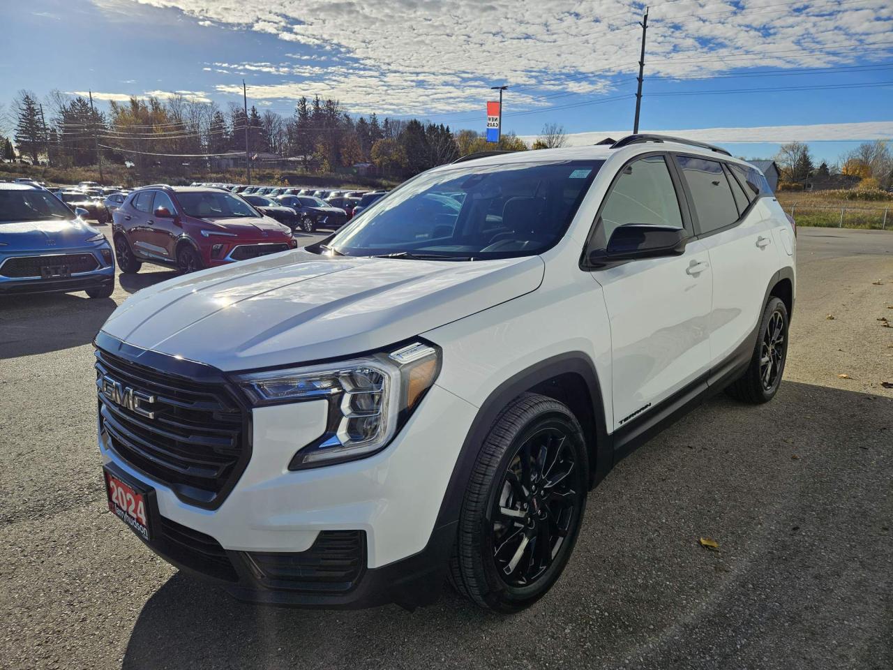 2024 GMC Terrain SLE One Owner | FWD | Elevation | 19" Wheels Photo