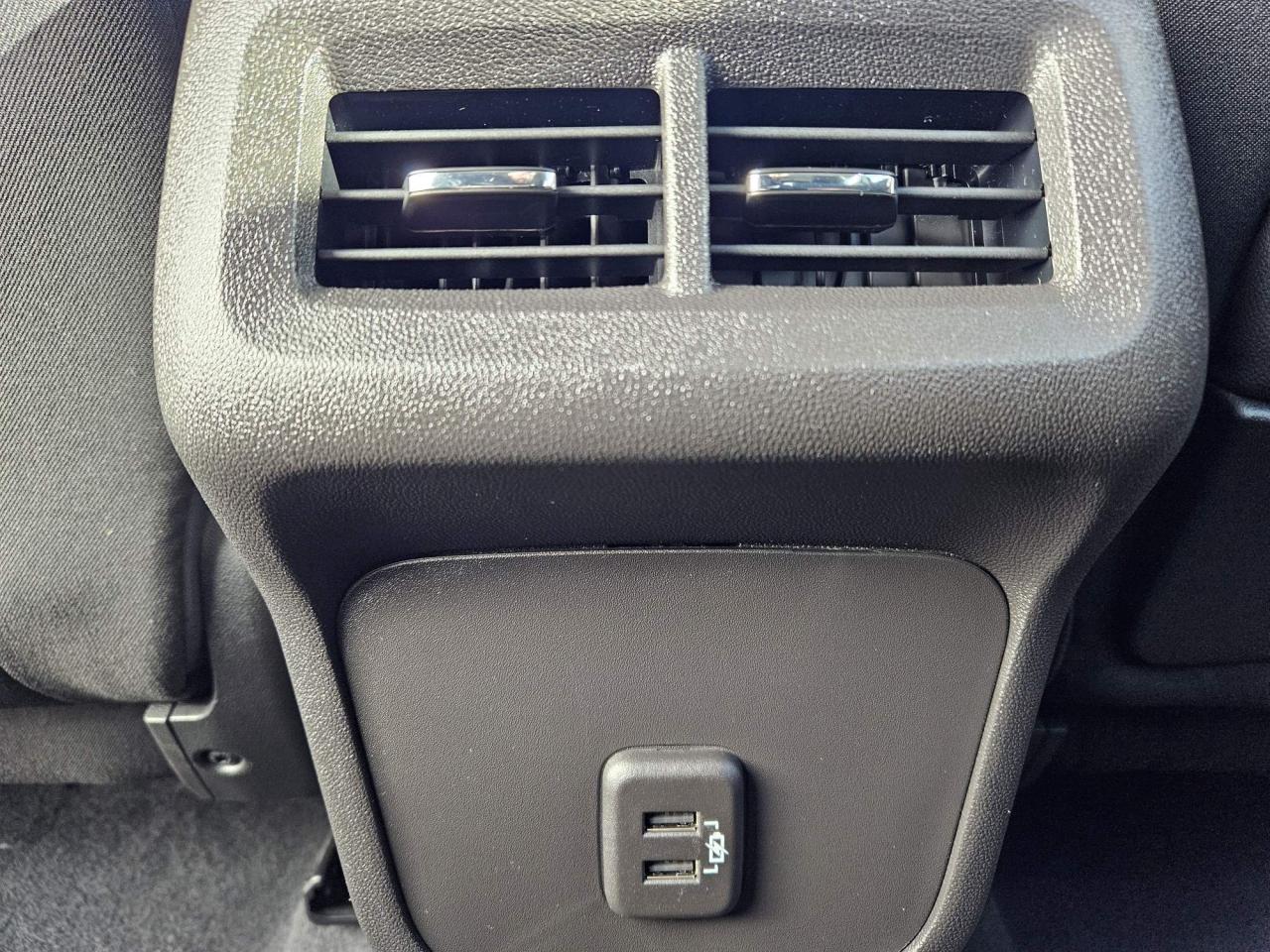 2024 GMC Terrain SLE One Owner | FWD | Elevation | 19" Wheels Photo