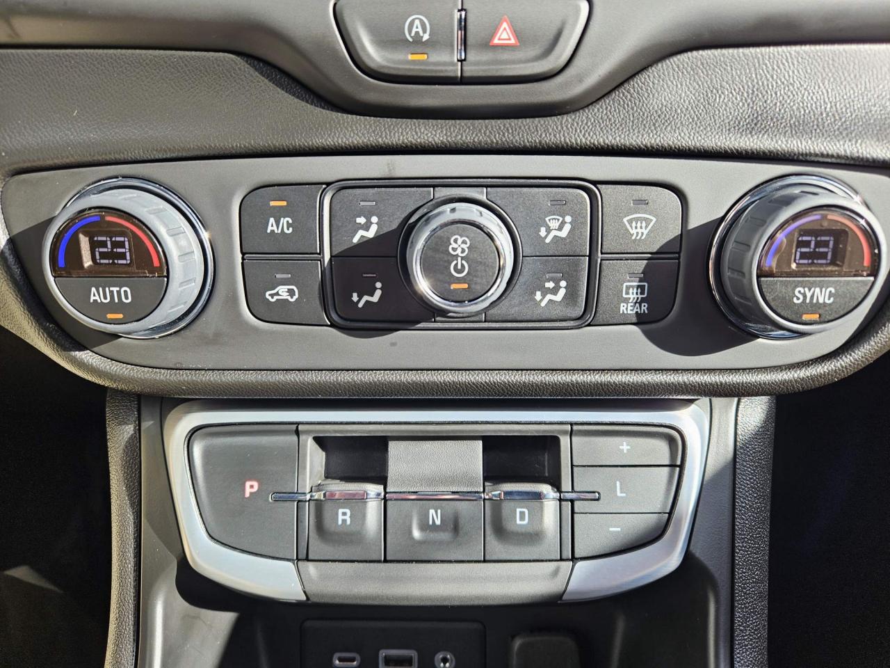 2024 GMC Terrain SLE One Owner | FWD | Elevation | 19" Wheels Photo