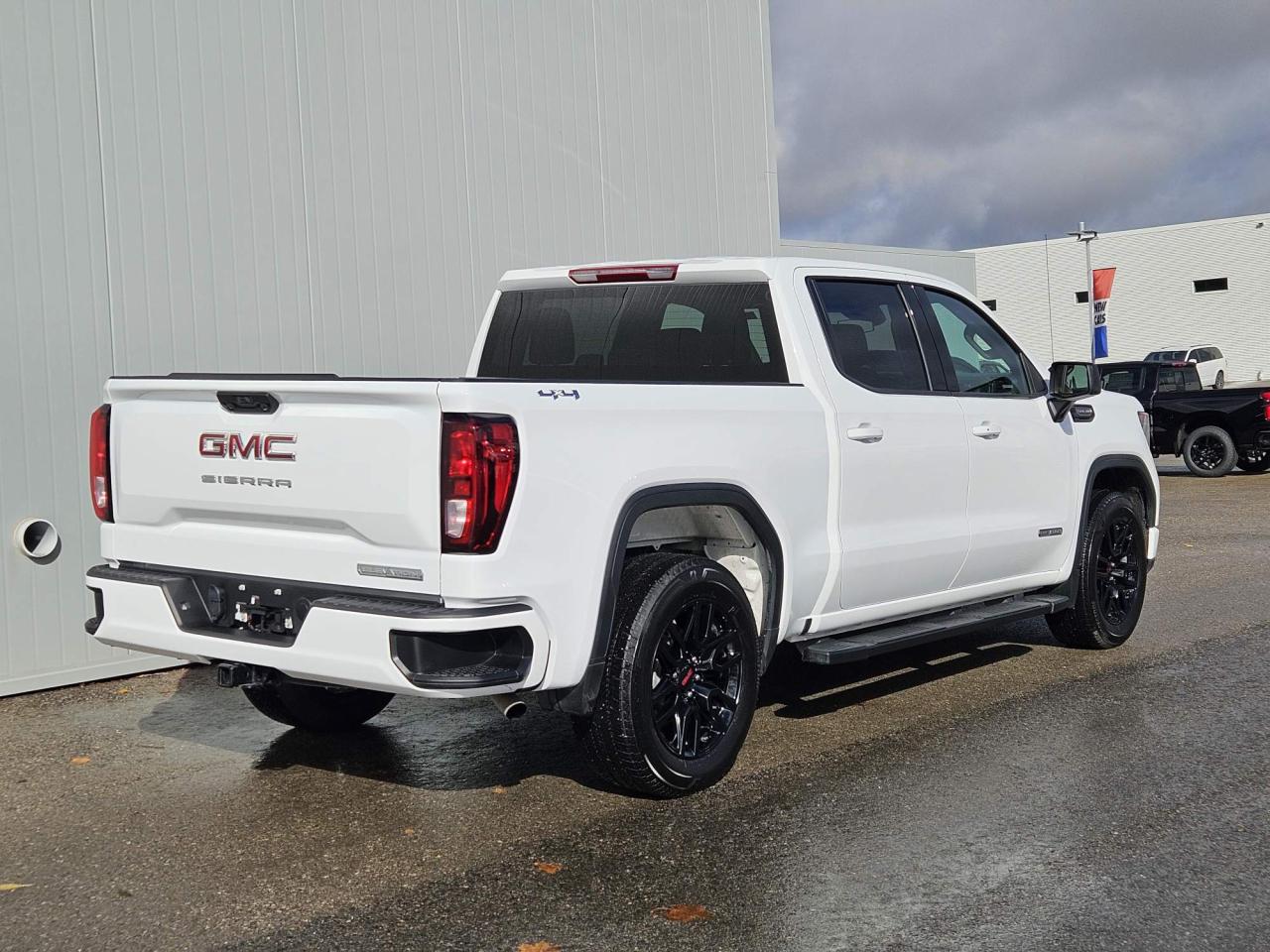 2025 GMC Sierra 1500 Elevation One Owner| Crew | 20" Wheels Photo