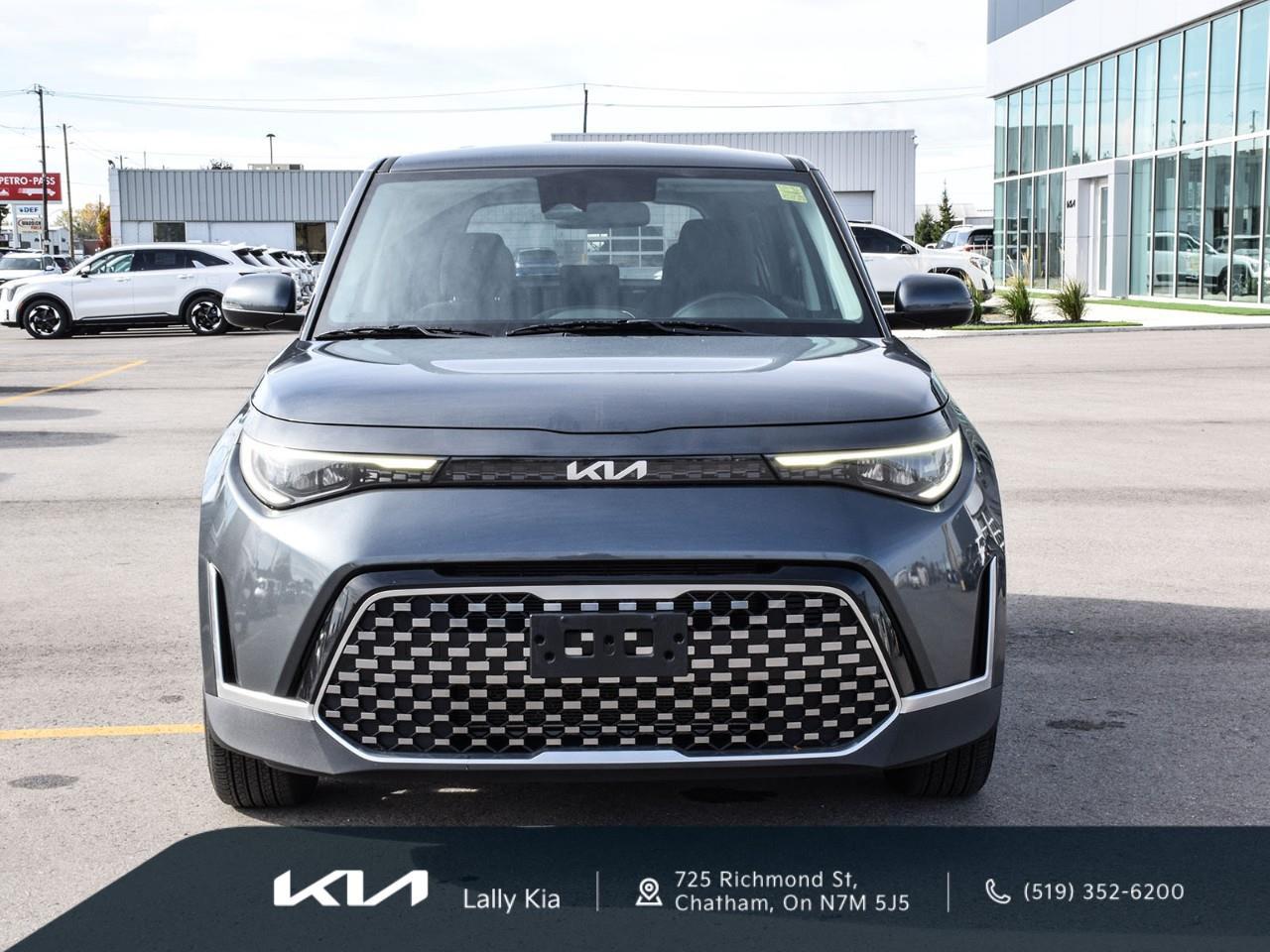 2024 Kia Soul EX New Arrival | Low KMs | Clean CarFax | Heated Seats Photo
