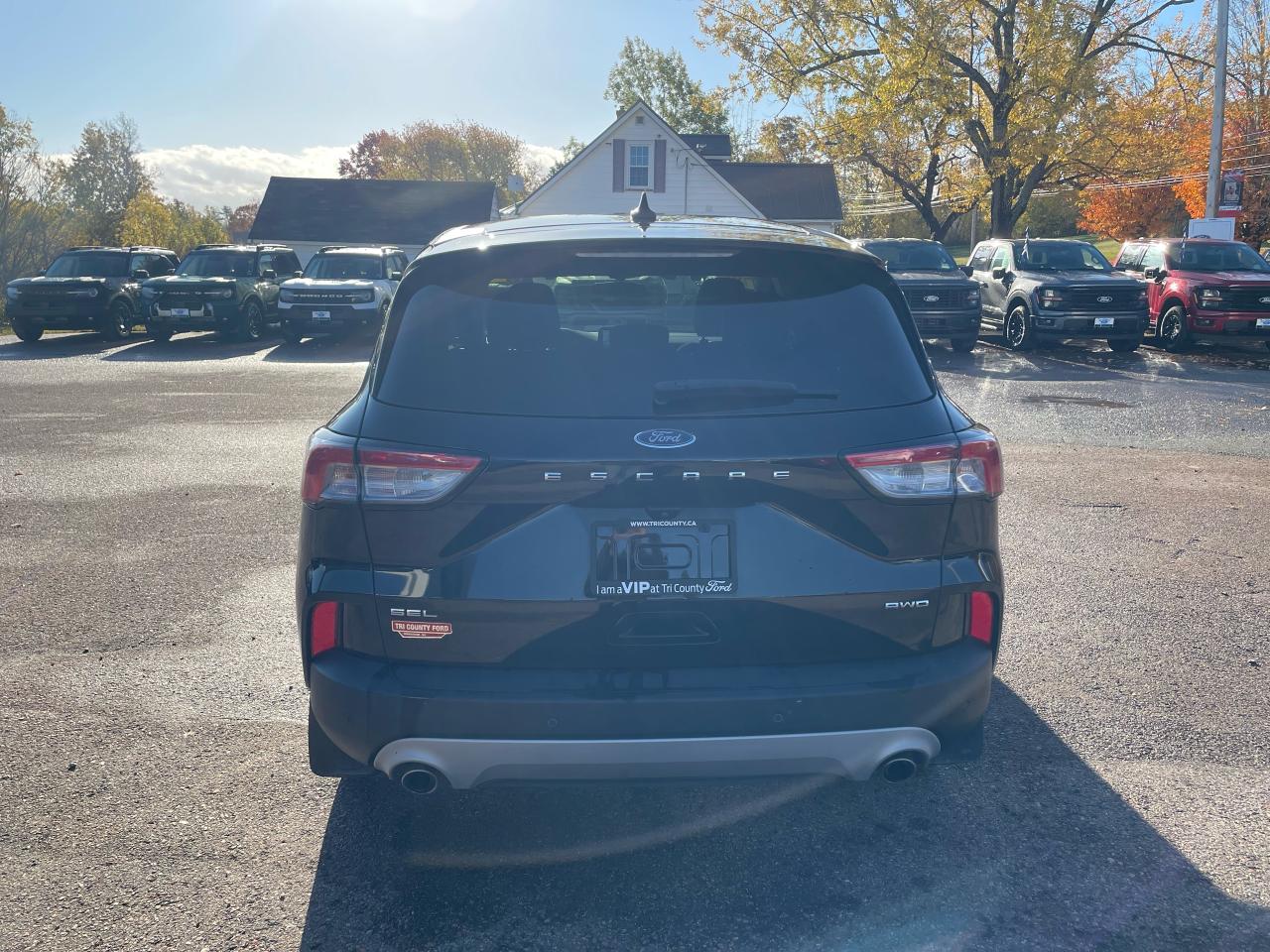 2022 Ford Escape SEL Photo5