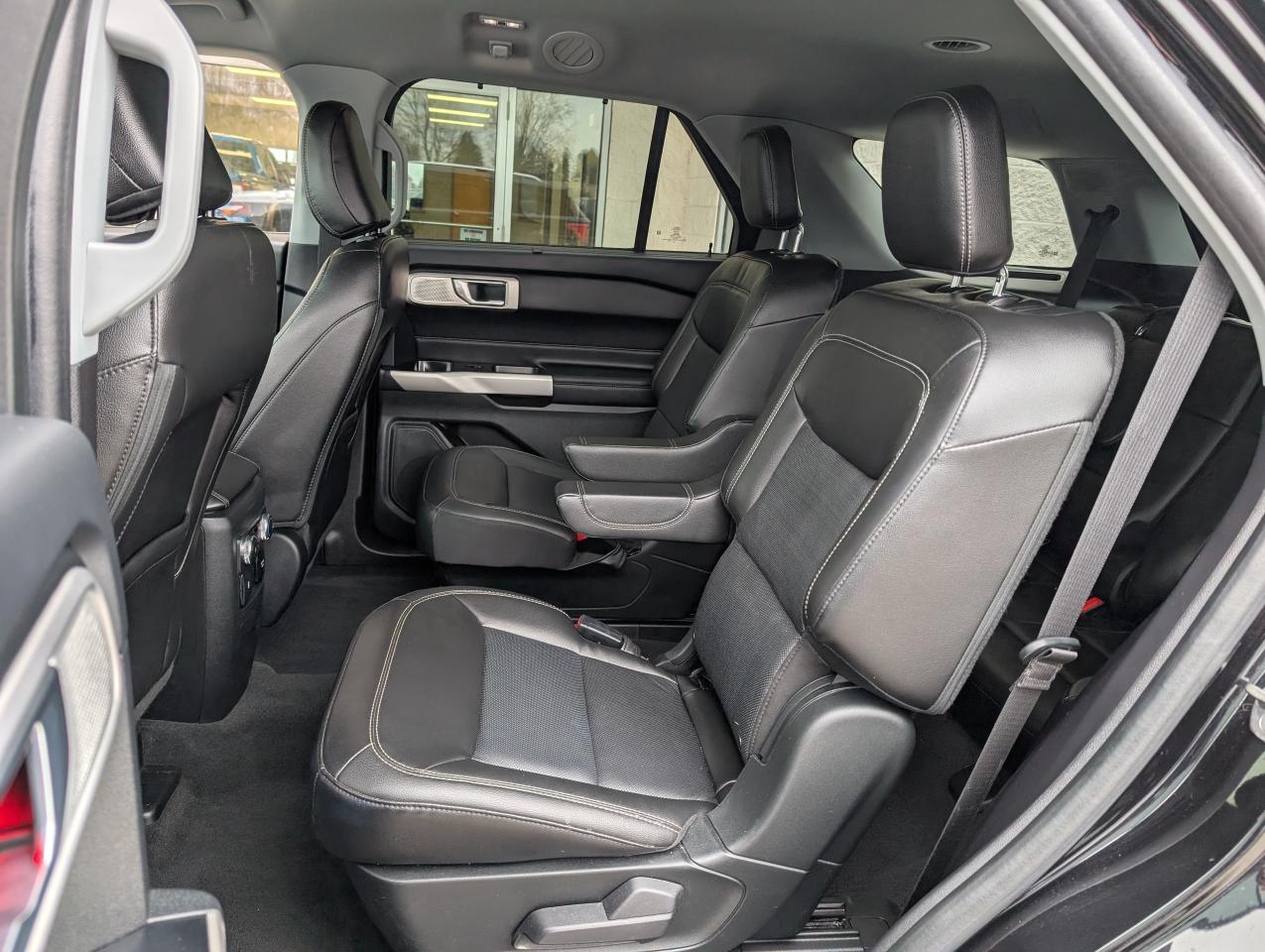 2022 Ford Explorer LIMITED Photo