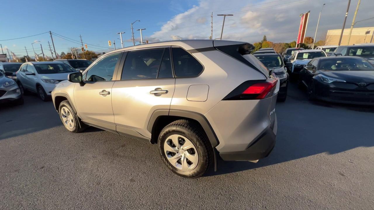 2023 Toyota RAV4 AWD | HEATED SEATS | CARPLAY | ADAPT. CRUISE | A/C Photo