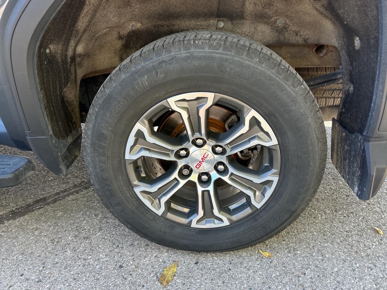 2020 GMC Sierra 1500 SLE, X31 OFF ROAD PKG, REMOTE START, BACK UP CAM! - Photo #10