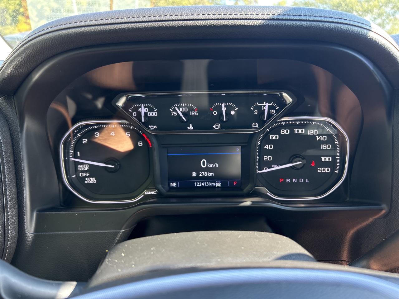 2020 GMC Sierra 1500 SLE, X31 OFF ROAD PKG, REMOTE START, BACK UP CAM! - Photo #18