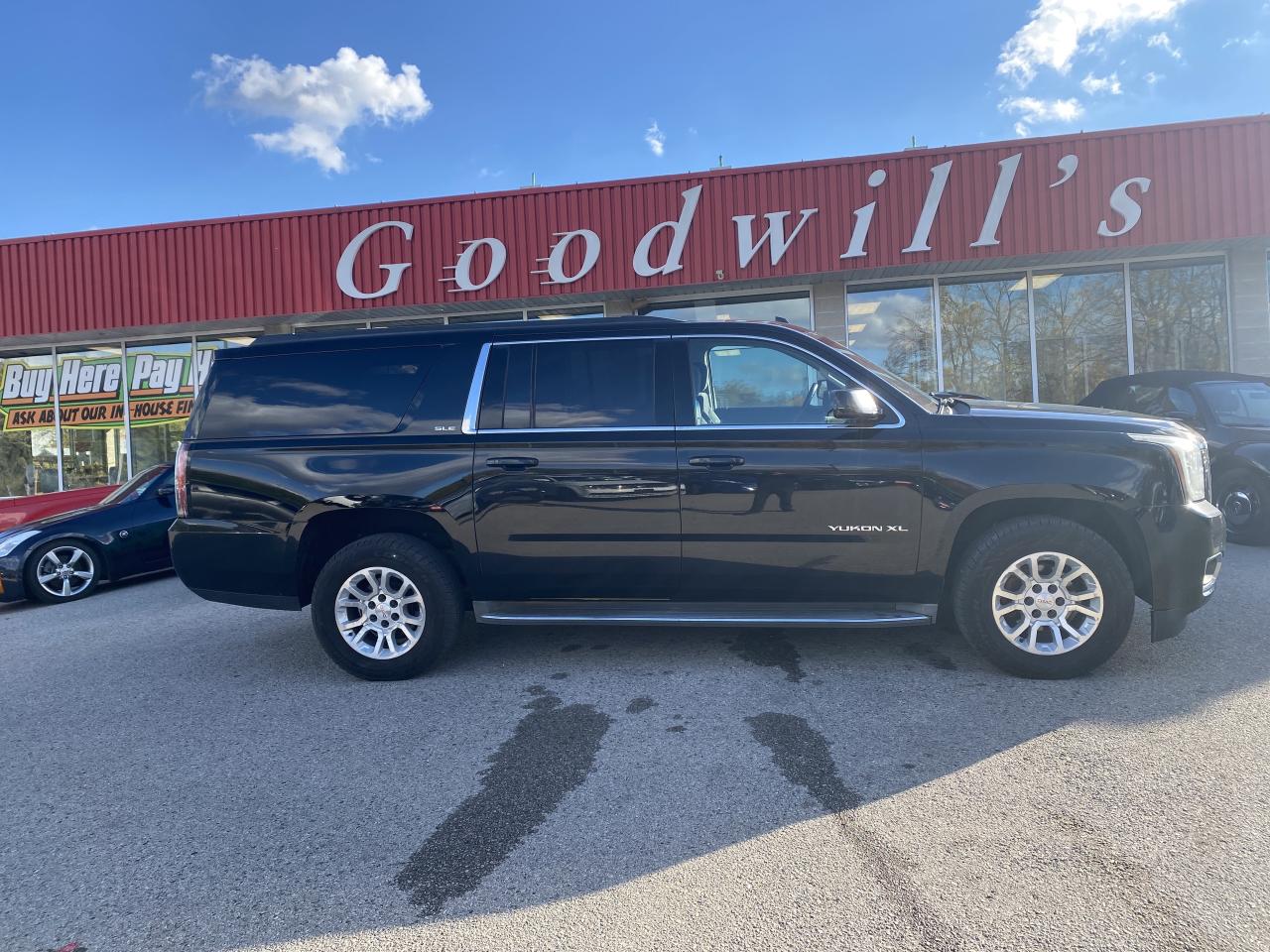 Used 2016 GMC Yukon XL EXECUTIVE SEATING, REAR SOUND SYSTEM, REMOTE START for sale in London, ON