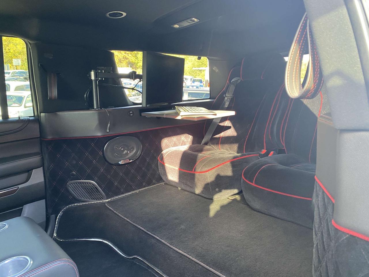 2016 GMC Yukon EXECUTIVE SEATING, REAR SOUND SYSTEM, REMOTE START - Photo #2