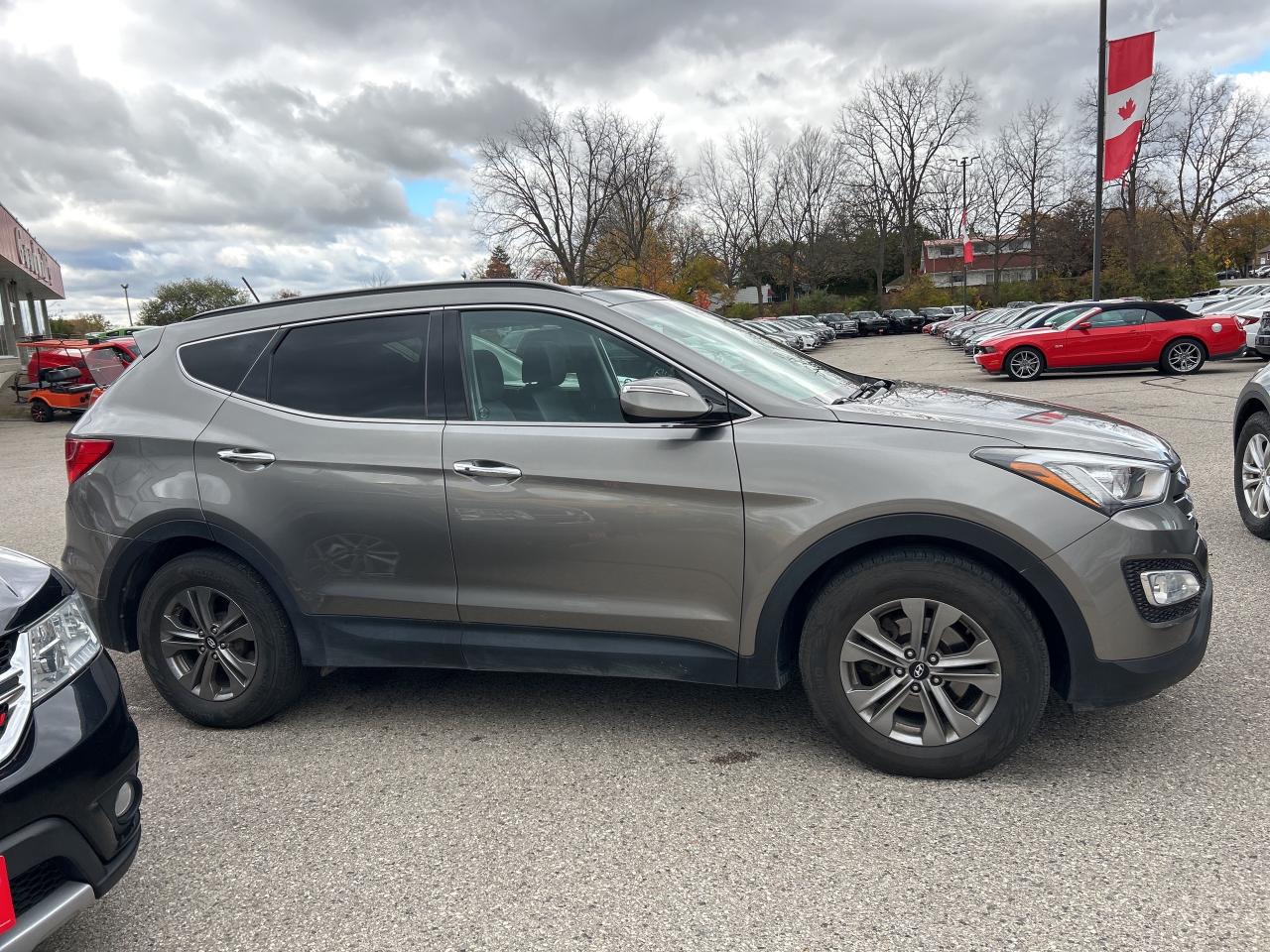 2016 Hyundai Santa Fe Sport LUXURY, CLEAN CARFAX, HEATED LEATHER, NEW ENGINE! - Photo #5