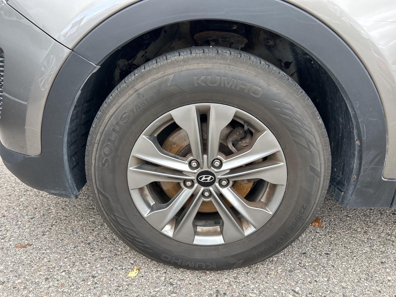 2016 Hyundai Santa Fe Sport LUXURY, CLEAN CARFAX, HEATED LEATHER, NEW ENGINE! - Photo #10