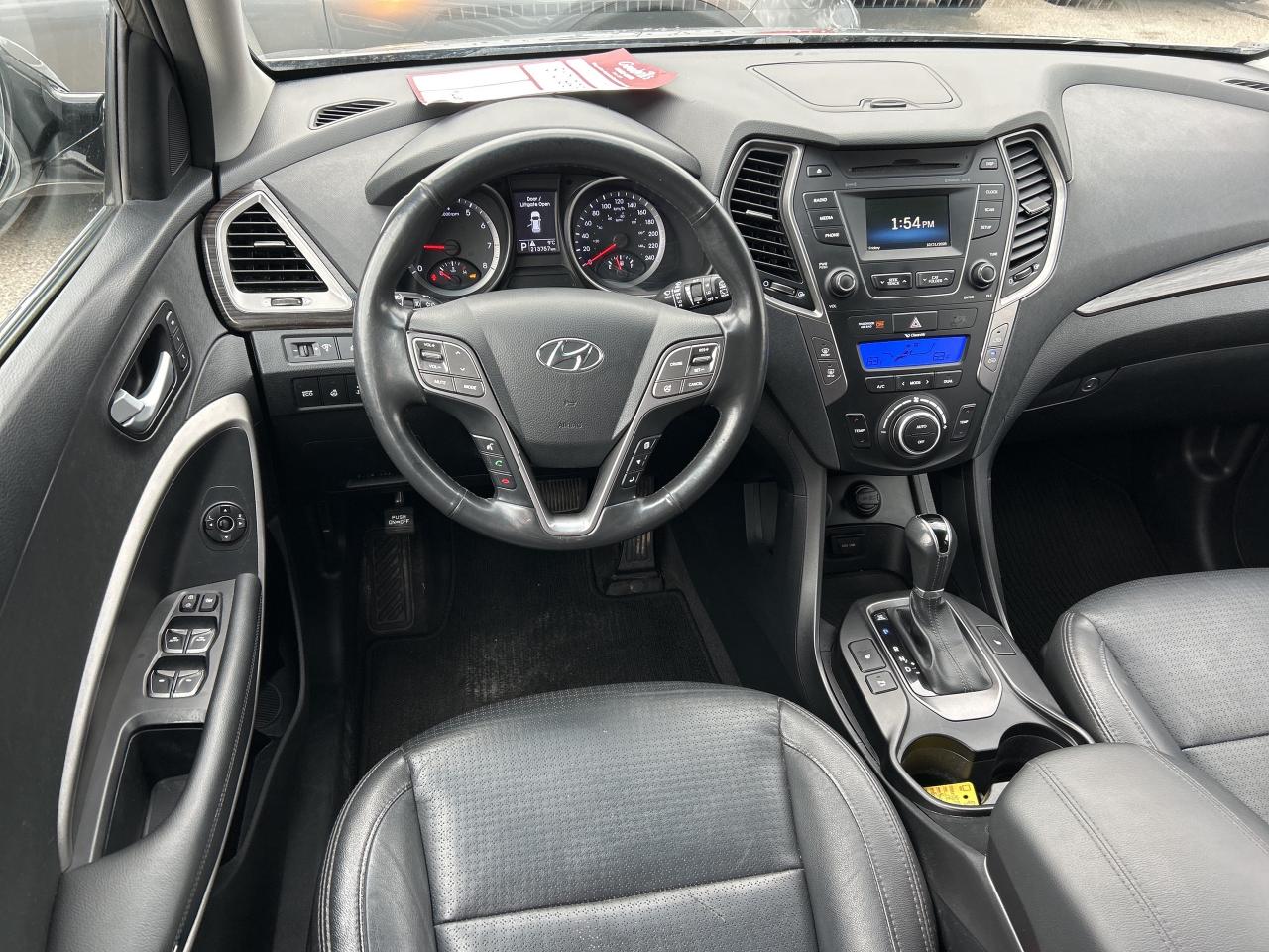 2016 Hyundai Santa Fe Sport LUXURY, CLEAN CARFAX, HEATED LEATHER, NEW ENGINE! - Photo #13