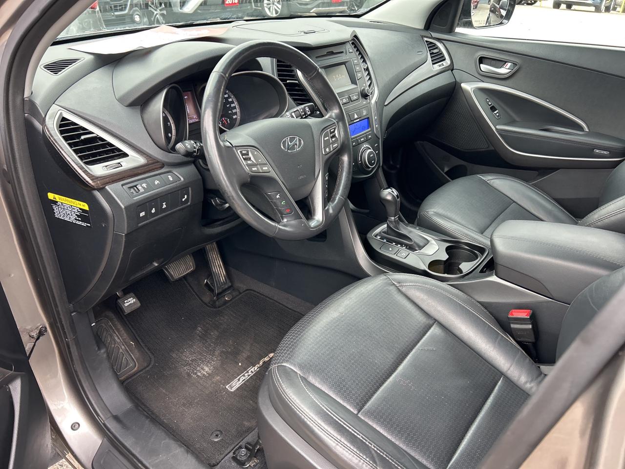 2016 Hyundai Santa Fe Sport LUXURY, CLEAN CARFAX, HEATED LEATHER, NEW ENGINE! - Photo #14