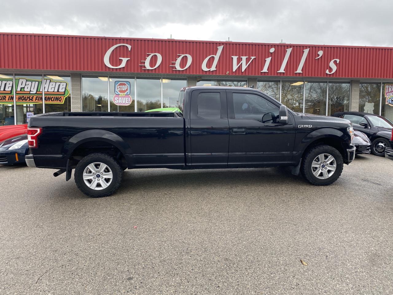 Used 2019 Ford F-150 XLT, CLEAN CARFAX, 8' BOX, 6 PASS, BACK UP CAMERA! for sale in London, ON