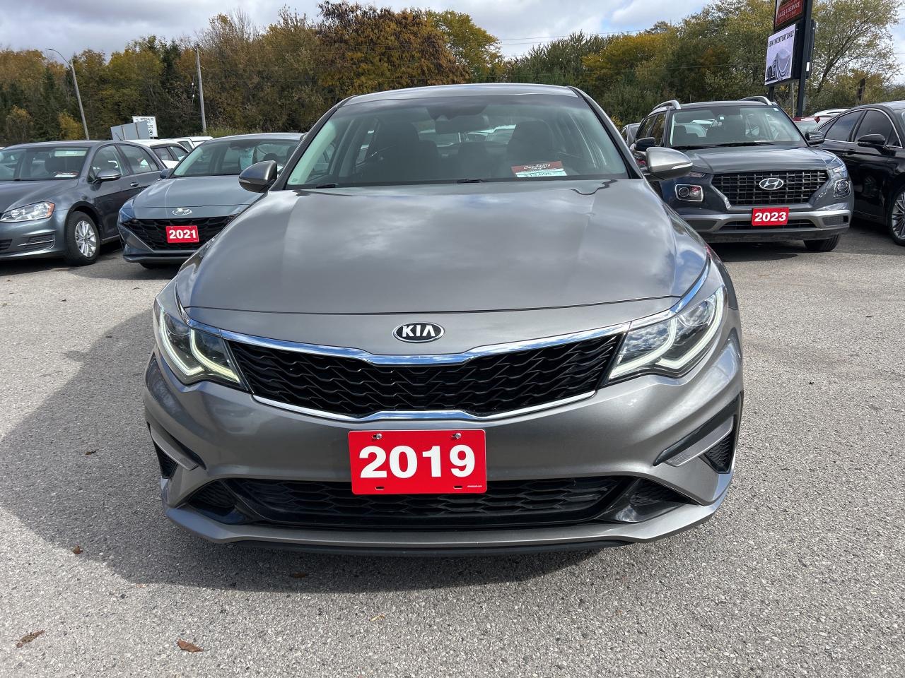 2019 Kia Optima LX, CLEAN CARFAX, KEEP LANE ASSIST, HEATED SEATS! - Photo #3