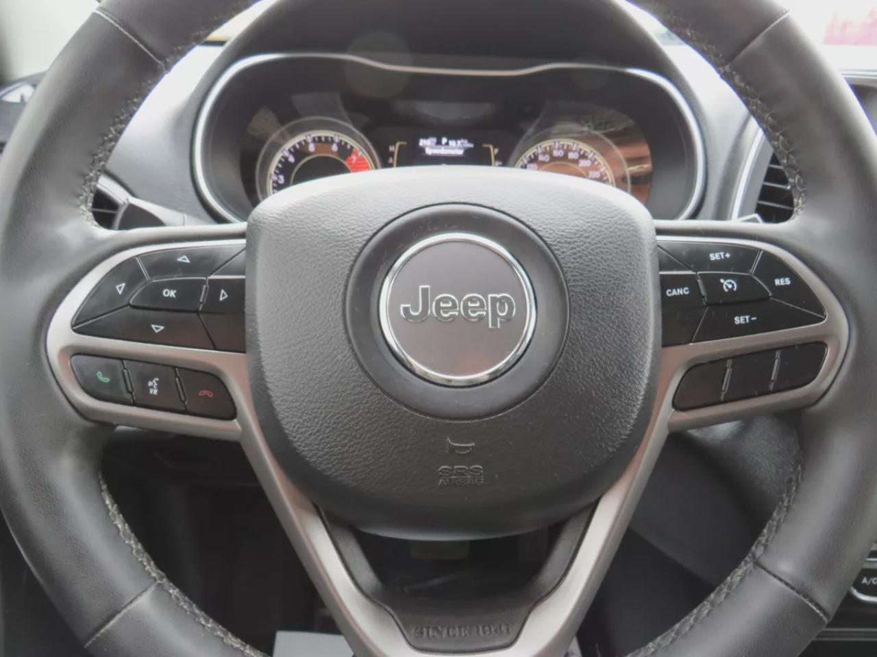 2022 Jeep Cherokee North (**CLEAN TITLE/NO ACCICENTS!!**SAFETY/CERTIFIED!!**4WD**ALLOY RIMS**REMOTE START**FOG LIGHTS**PUSH BUTTON START**POWER SEATS**DIGITAL TOUCHSCREEN**HEATED SEATS/STEERING WHEEL**REVERSE CAMERA**DRIVE MODES**AUX/USB**ELECTRIC PARKING BRAKE**CRUISE CONT Photo