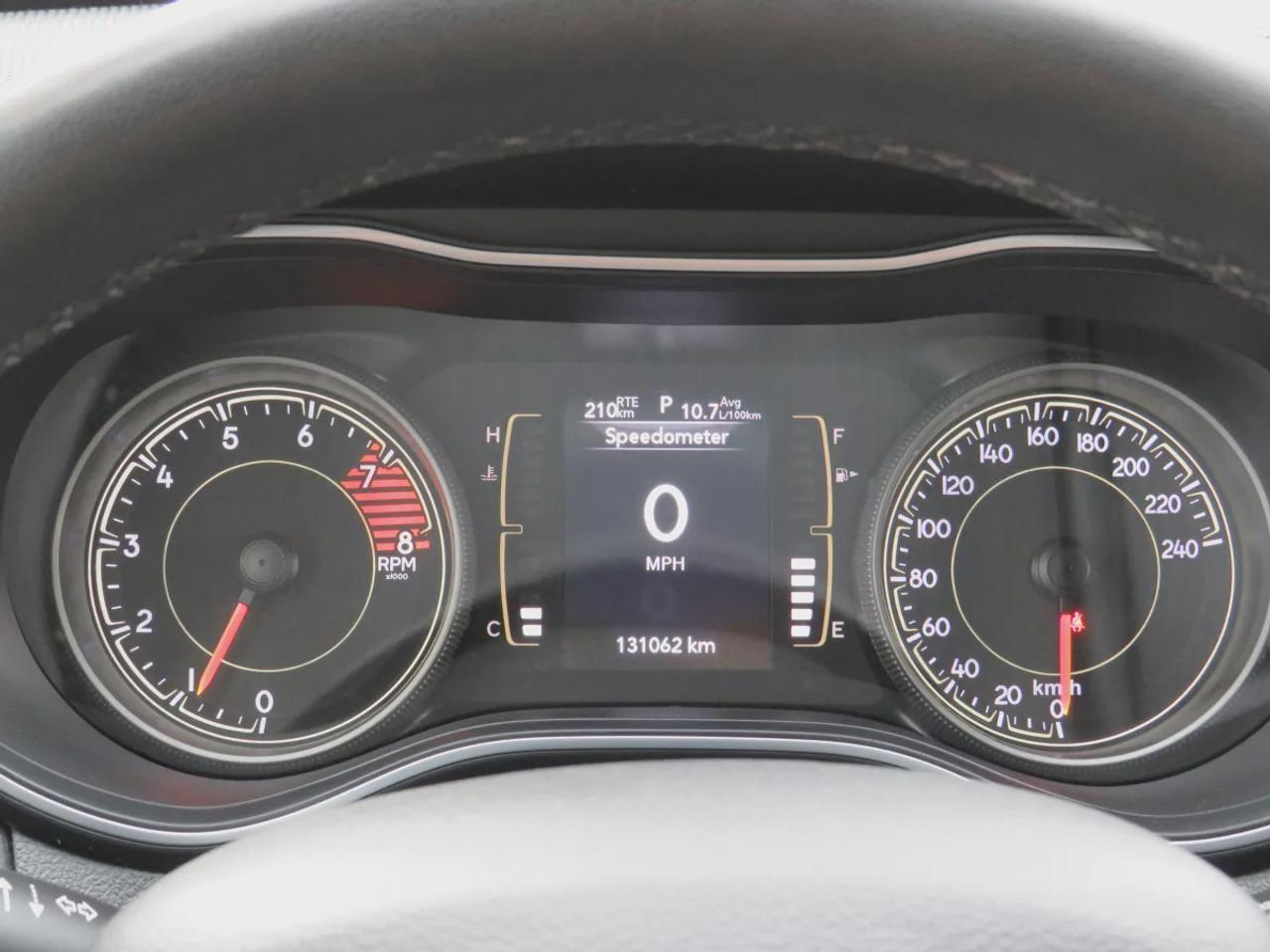 2022 Jeep Cherokee North  | Clean Title | No Accidents | Safety Certified | 4Wd | Alloy Rims | Remote Start | Fog Lights | Push Button Start | Power Seats | Digital Touchscreen | Heated Seats | Heated Steering Wheel | Reverse Camera | Drive Modes | Aux | USB Photo