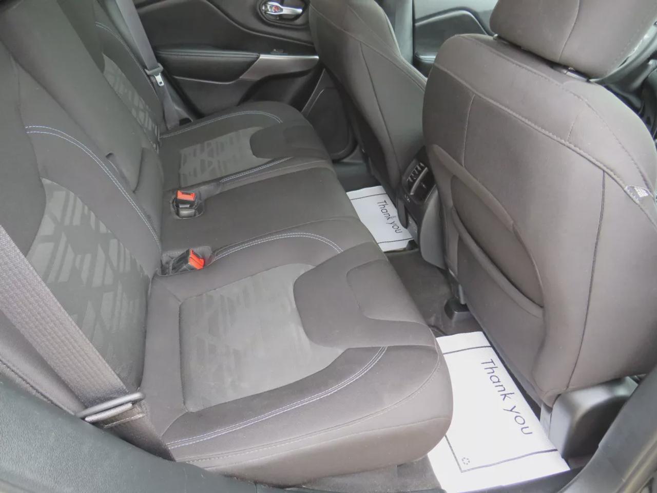2022 Jeep Cherokee North  | Clean Title | No Accidents | Safety Certified | 4Wd | Alloy Rims | Remote Start | Fog Lights | Push Button Start | Power Seats | Digital Touchscreen | Heated Seats | Heated Steering Wheel | Reverse Camera | Drive Modes | Aux | USB Photo