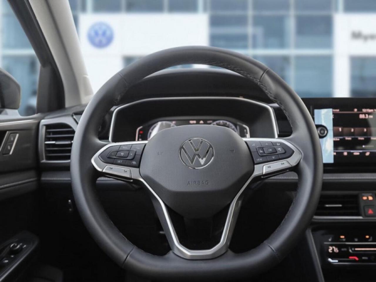 2026 Volkswagen Taos Comfortline Black Edition Photo