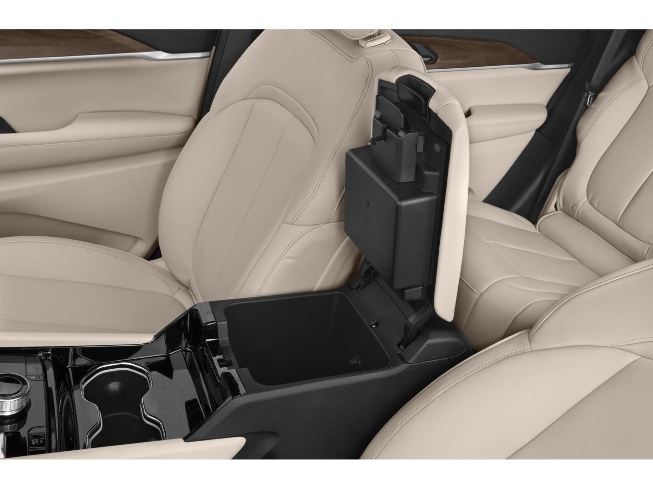 2023 Jeep Grand Cherokee 4xe Trailhawk Photo5