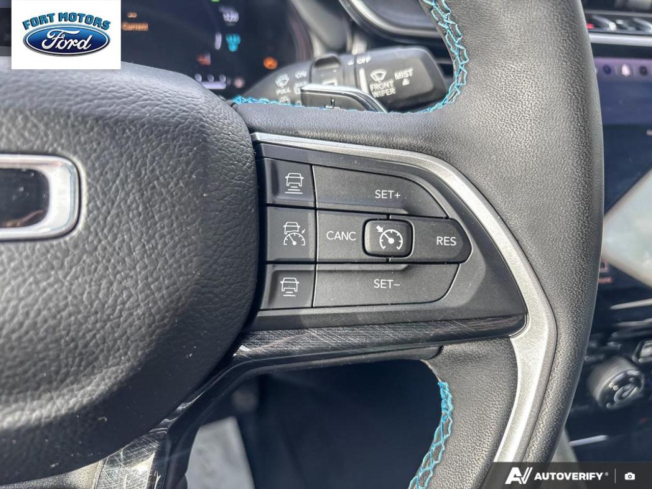 2023 Jeep Grand Cherokee 4xe Trailhawk Photo5