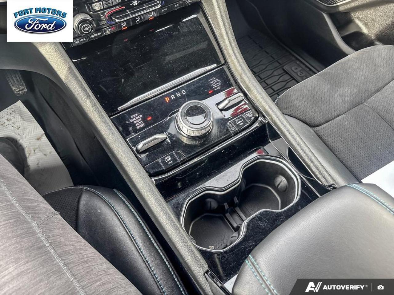 2023 Jeep Grand Cherokee 4xe Trailhawk Photo5