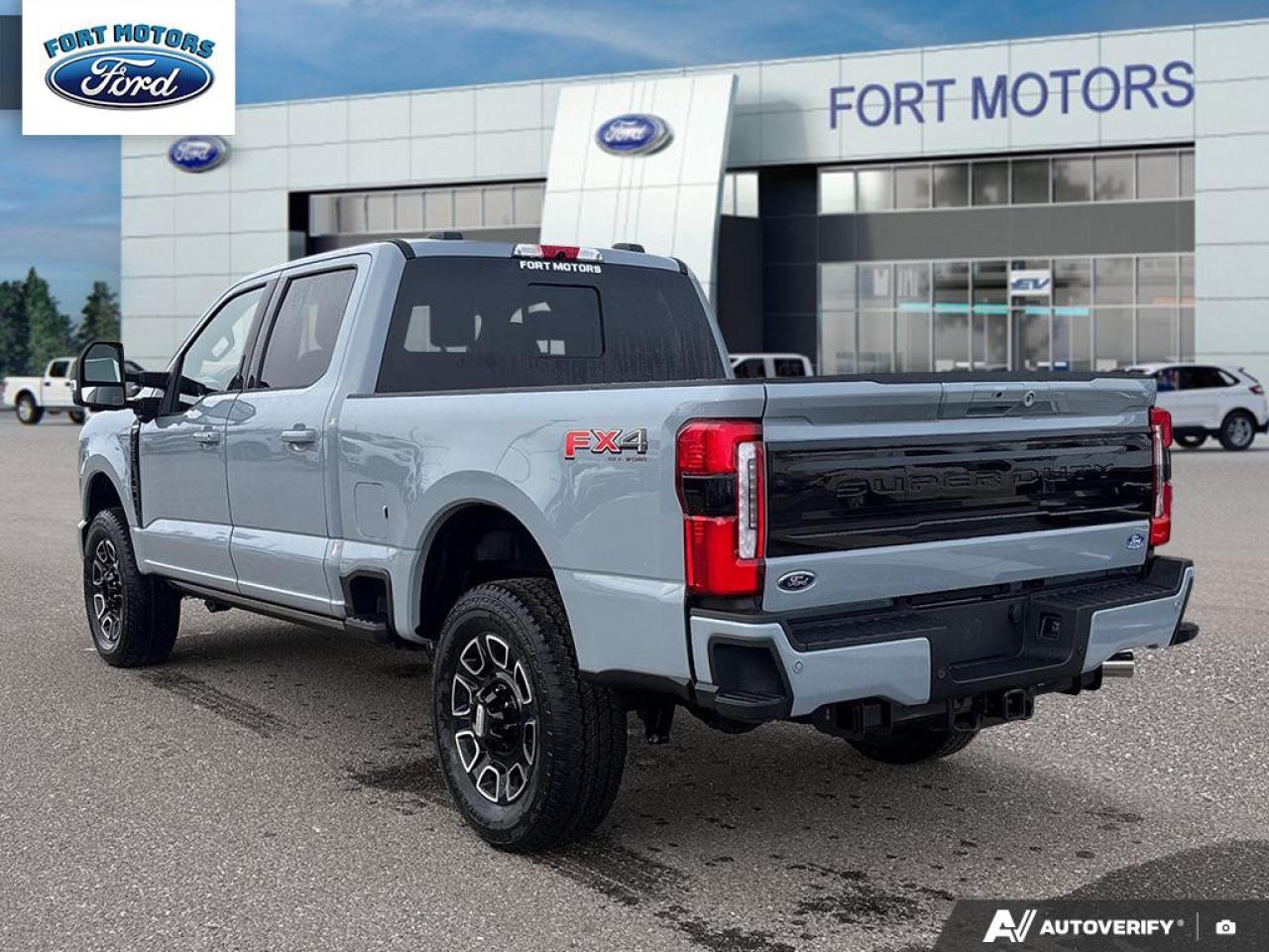 2026 Ford SUPERDUTY F-350® Platinum® Photo3