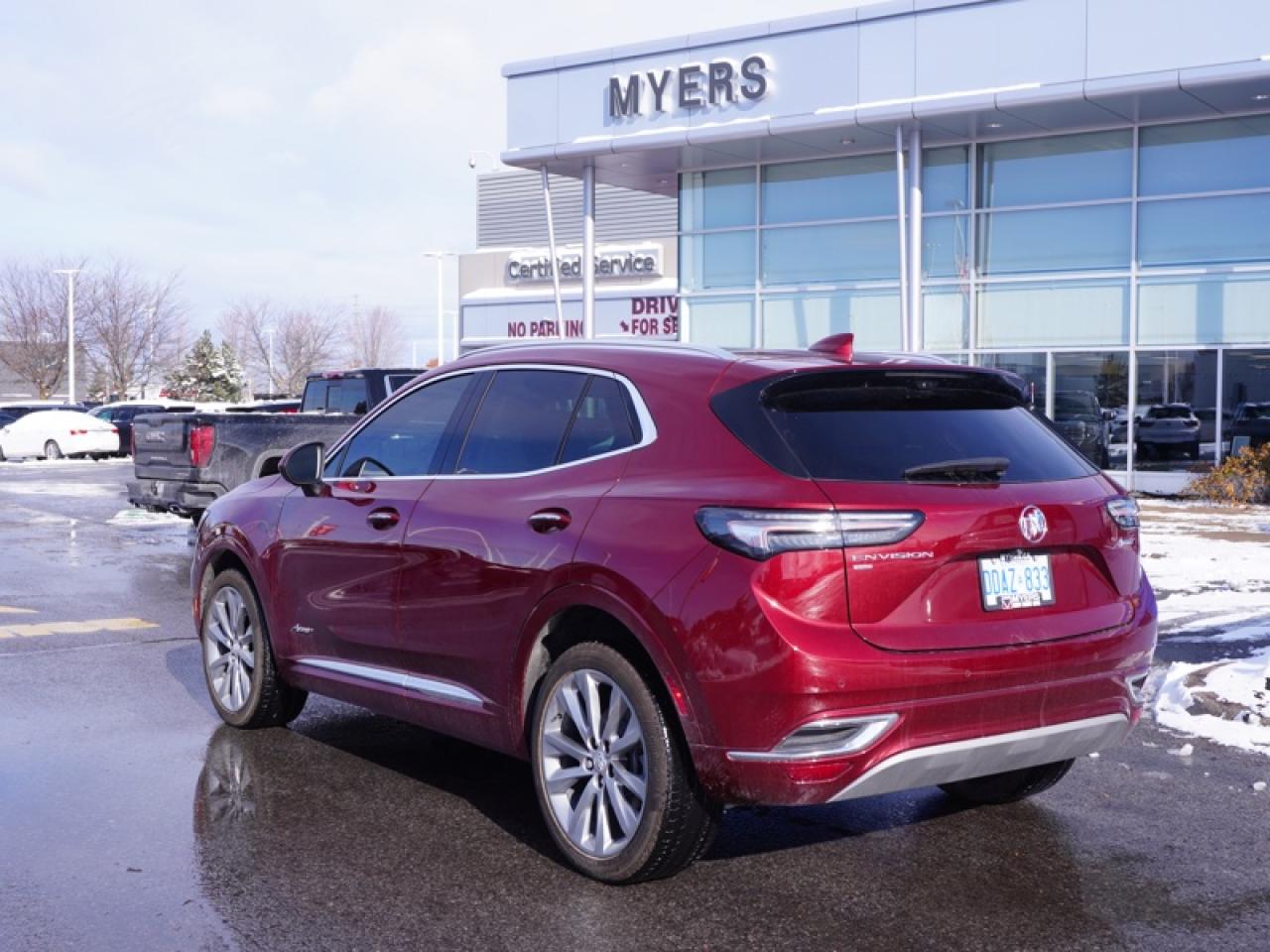 2023 Buick Envision Avenir  - Moonroof -  Leather Seats Photo2