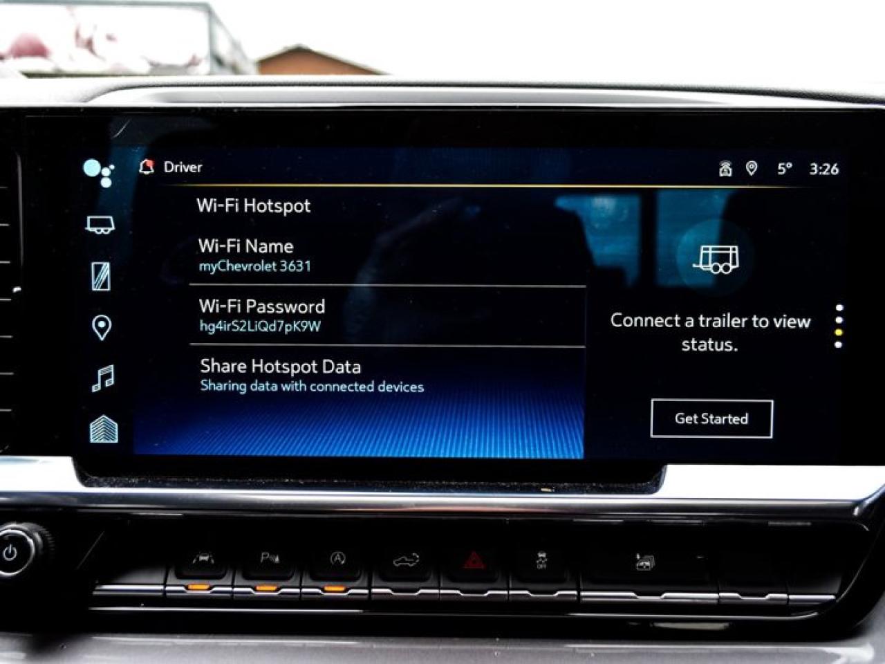 2023 Chevrolet Silverado 1500 High Country 4WD Crew Cab 147" 6.2L Leather Multi Pro Tailgate Sunroof Photo