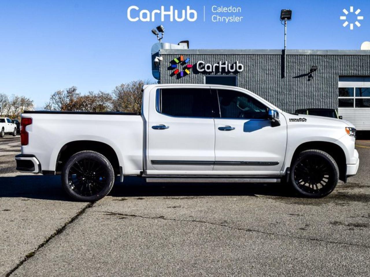 2023 Chevrolet Silverado 1500 High Country 4WD Crew Cab 147" 6.2L Leather Multi Pro Tailgate Sunroof Photo