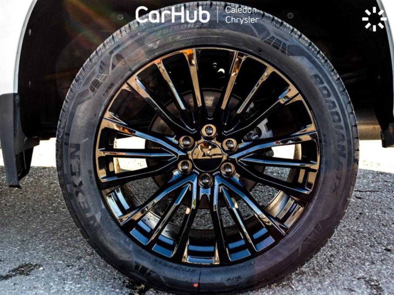 2023 Chevrolet Silverado 1500 High Country 4WD Crew Cab 147" 6.2L Leather Multi Pro Tailgate Sunroof Photo