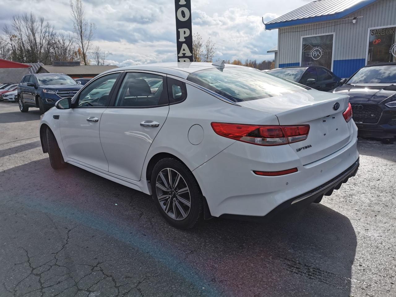 2019 Kia Optima LX - Photo #3